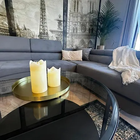 Centrum Krawiecka * ורוצלב